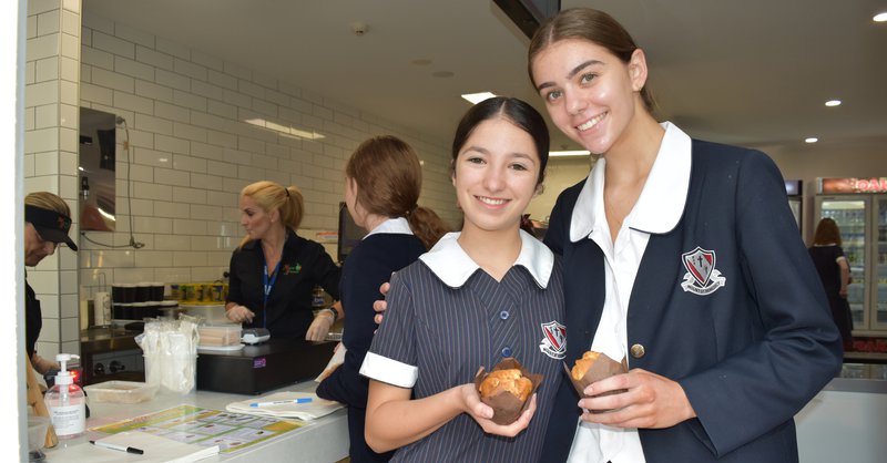 20210210 Bennies Cafe Students - morning (1) cropped.jpg